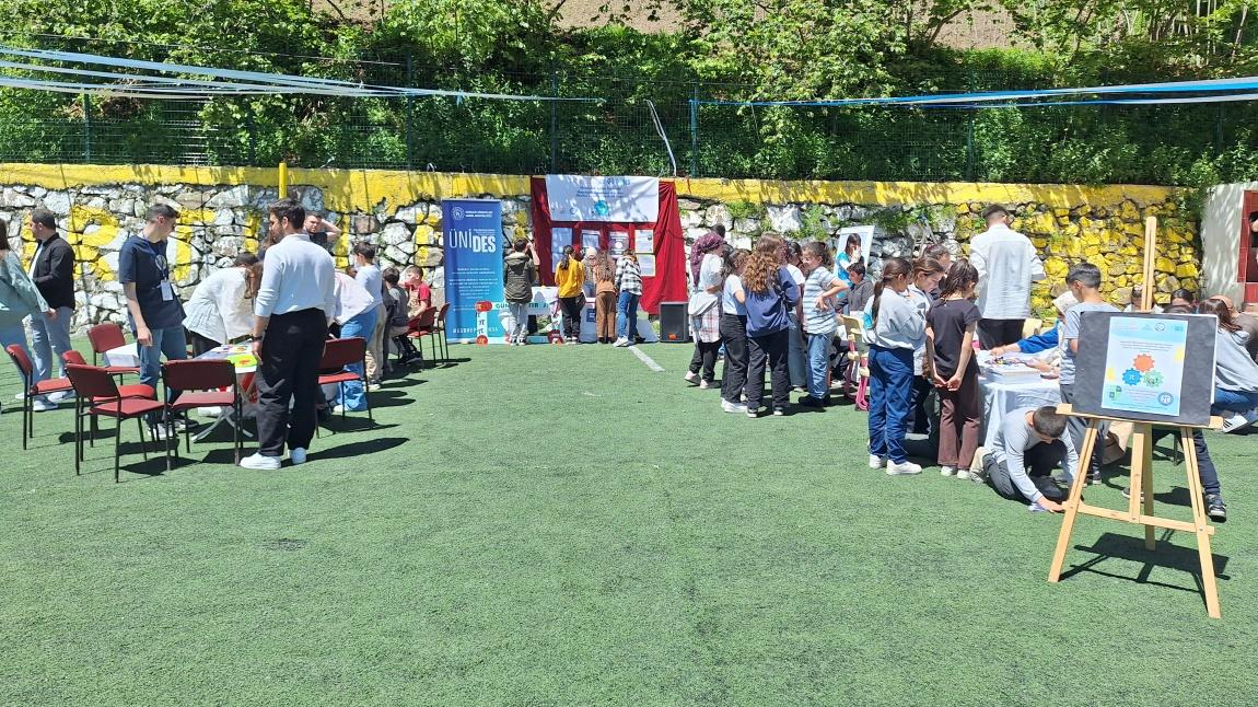 Matematik Sahnesi Köylerde